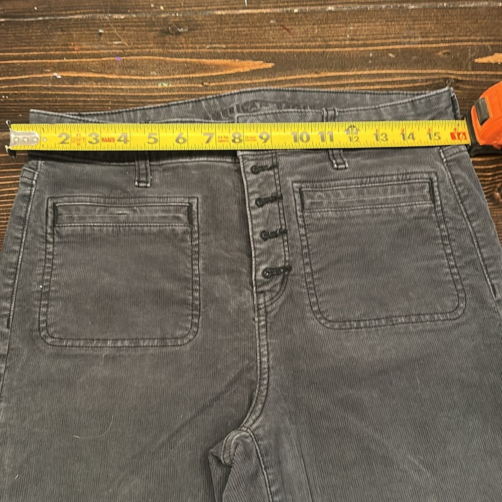 American Eagle Gray Flared Pants - image 4